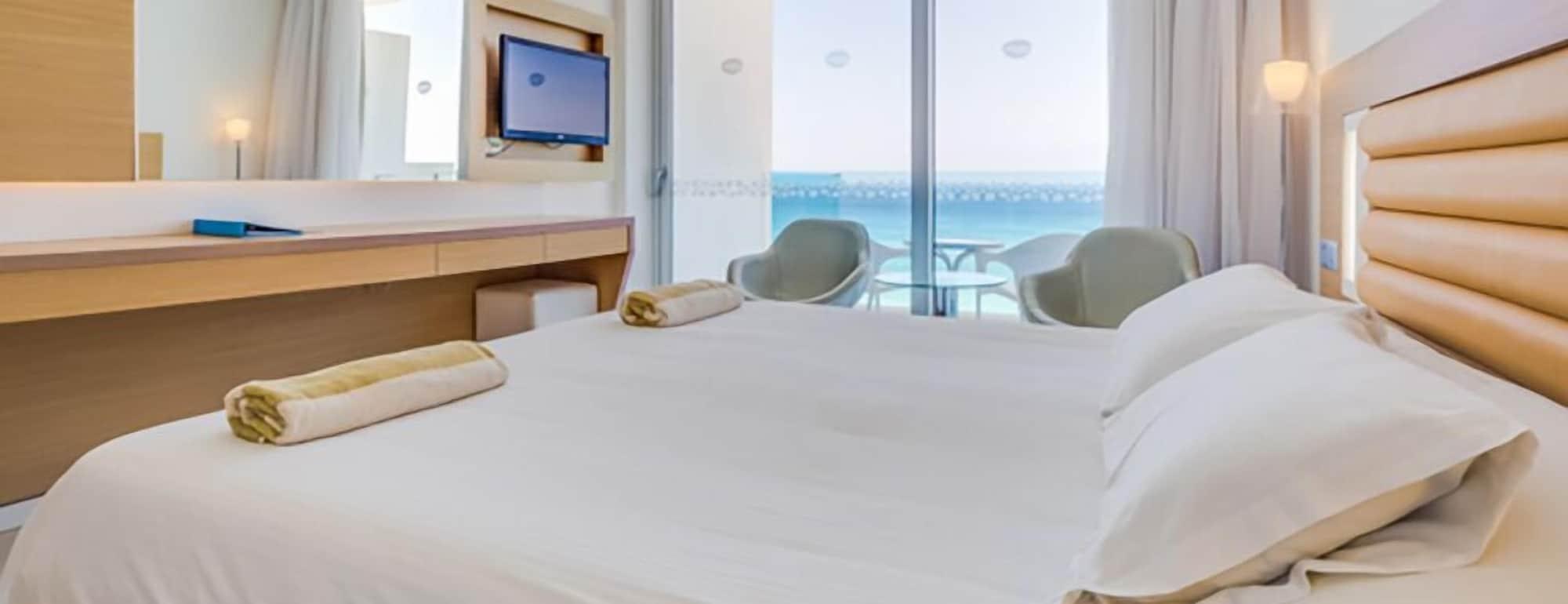 Vrissaki Beach Hotel Протарас Екстер'єр фото