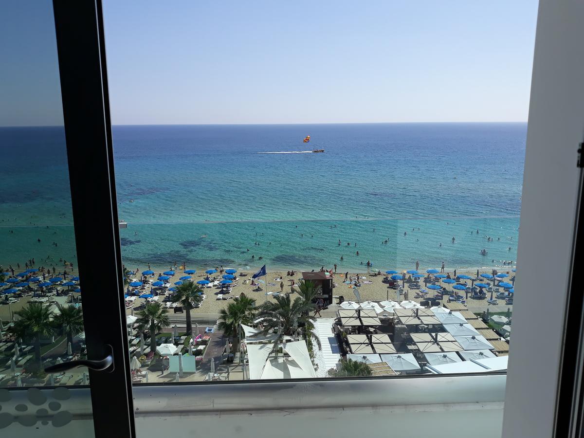 Vrissaki Beach Hotel Протарас Екстер'єр фото